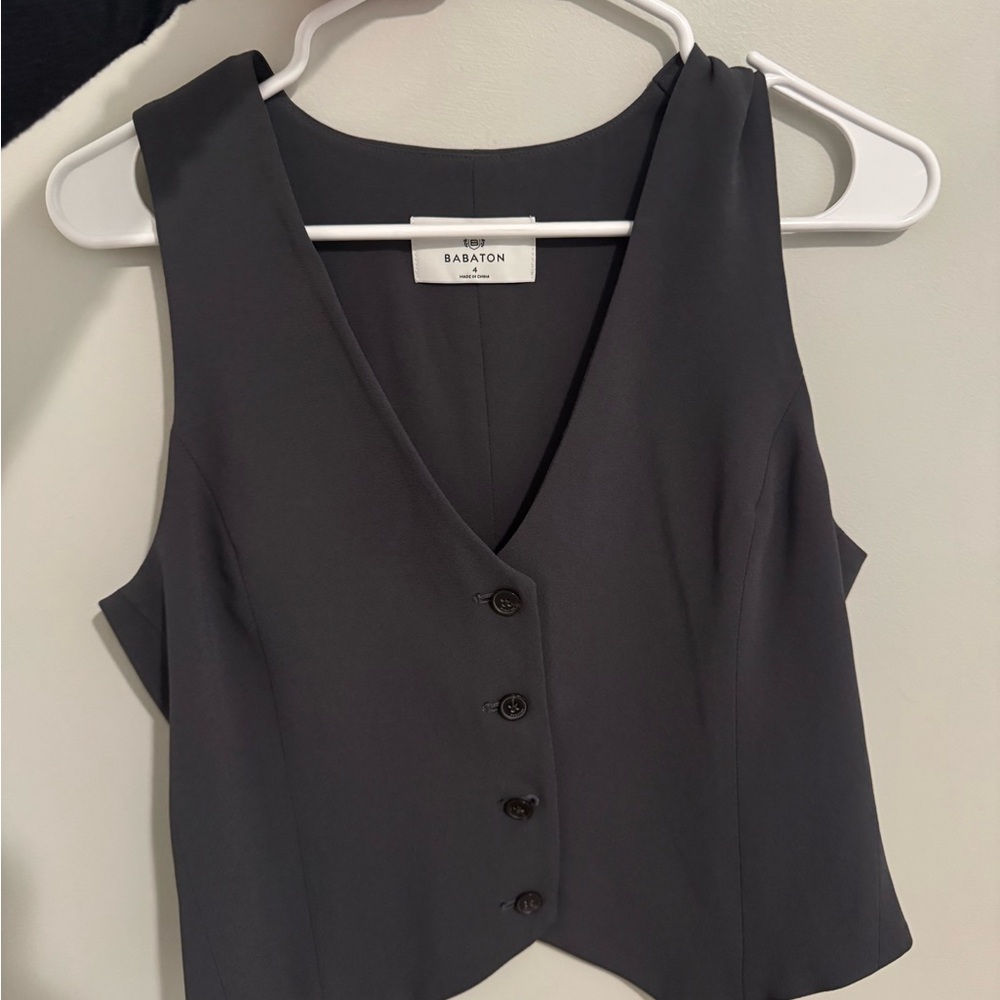 Aritzia Deniro Vest - Mirror Crepe™